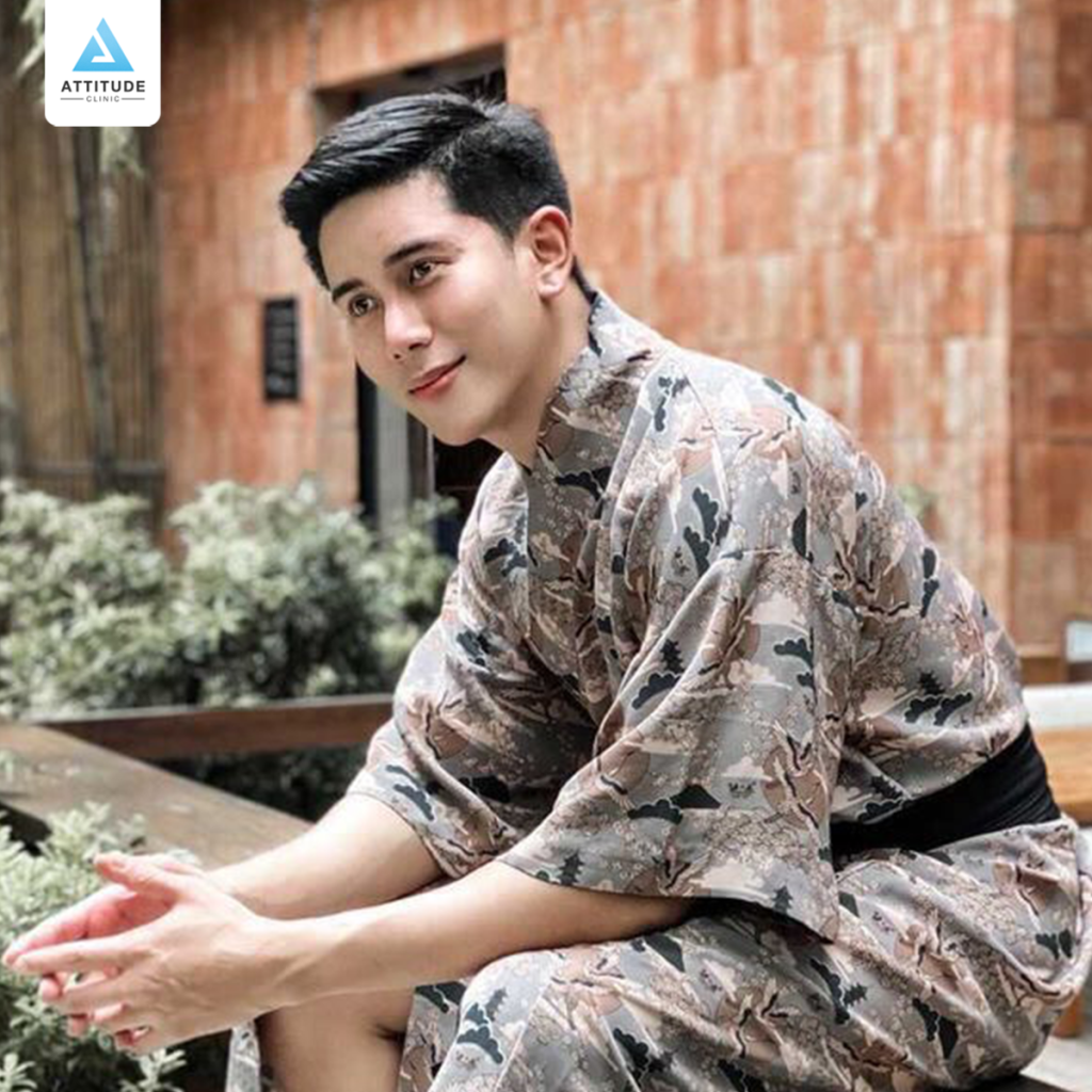 รีวิวอัพเดตเสริมหน้าผากผู้ชาย ด้วยซิลิโคน Fitme เฉพาะบุคคลแบบ CT Scan เติมเต็มหน้าผากอย่างเป็นธรรมชาติ โดยคุณหมอยุ้ย Attitude Clinic สาขารัชดา