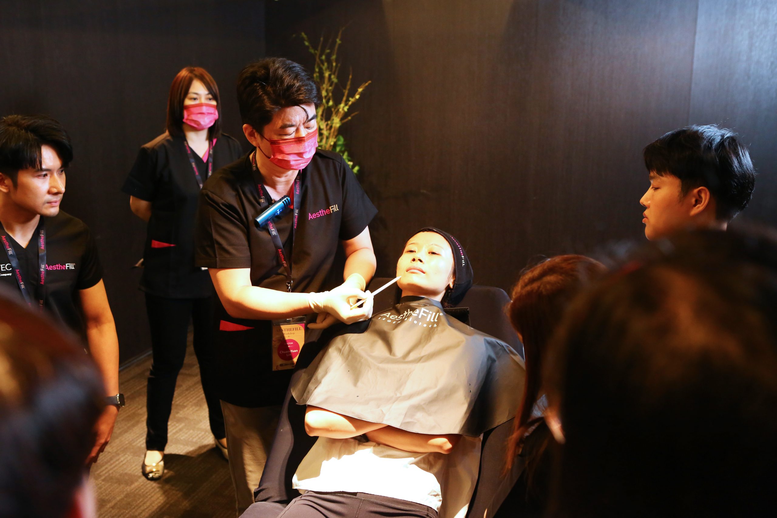 คุณหมอนุบินไกลถึงไต้หวันร่วมงาน AestheFil Workshop&Training ผลิตภัณฑ์กระตุ้นคอลลาเจนตัวใหม่ล่าสุดที่กำลังเข้าไทยเร็วๆ นี้ รอติดตามกันได้เลย