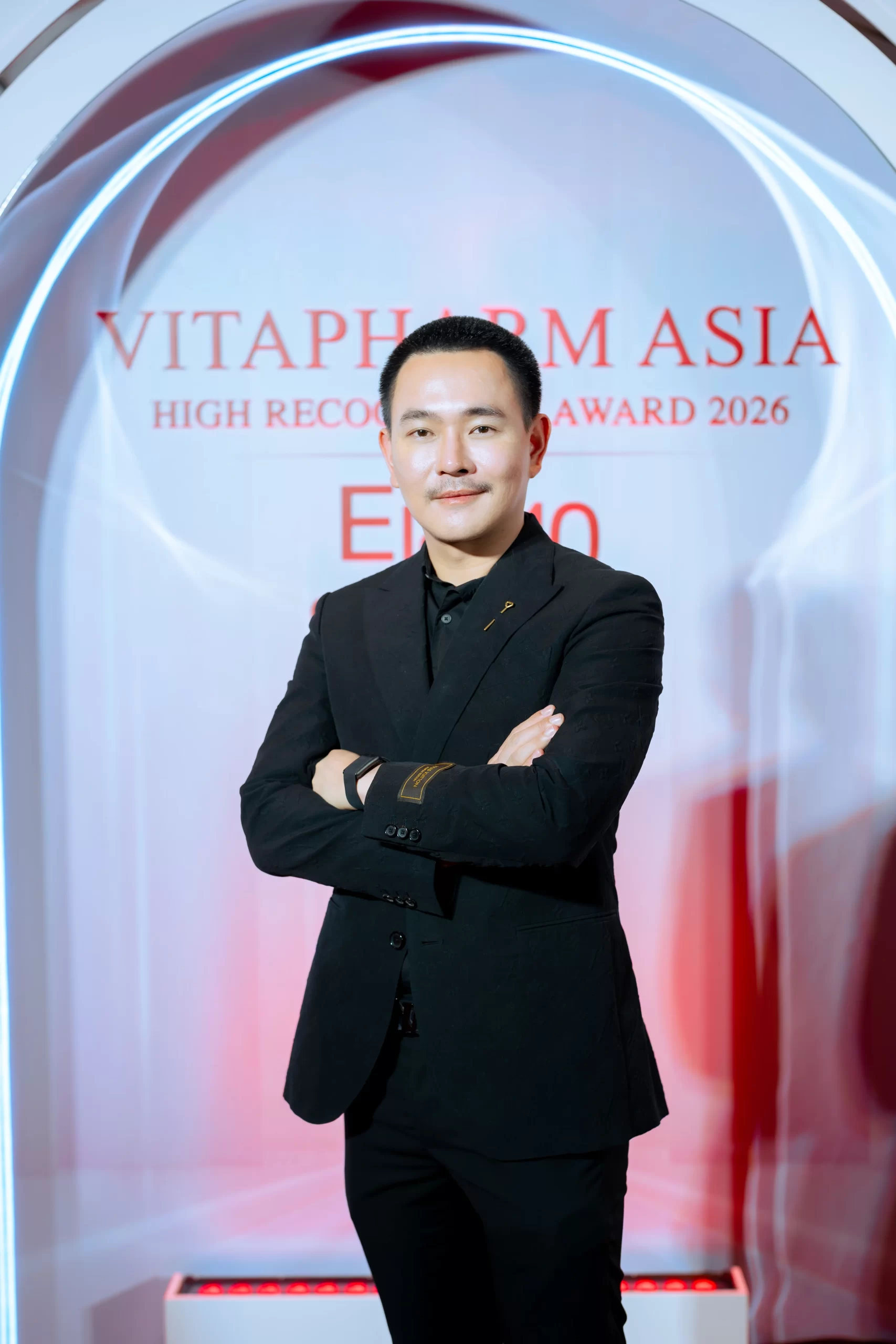 เก็บตกบรรยากาศสุด Exclusive บอสตี๋ และคุณหมอนุ ได้รับเกียรติเข้าร่วมงาน VITAPHARM ASIA AWARDS CEREMONY 2026 & Ejal40 GRAND LAUNCH