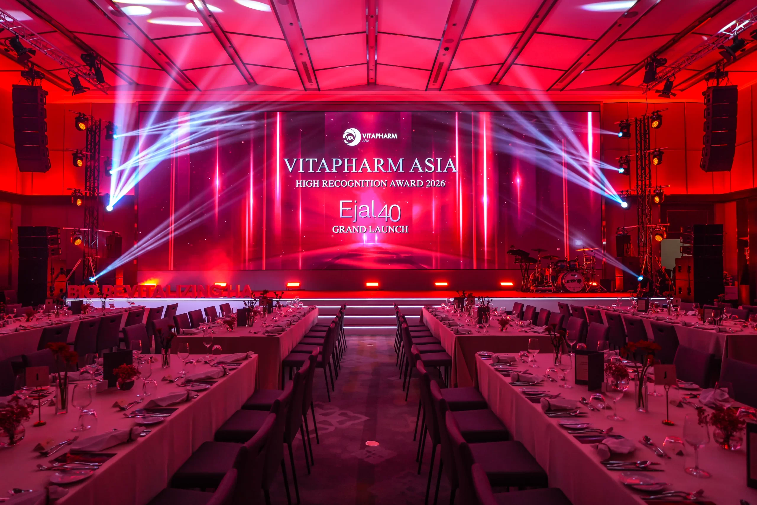 เก็บตกบรรยากาศสุด Exclusive บอสตี๋ และคุณหมอนุ ได้รับเกียรติเข้าร่วมงาน VITAPHARM ASIA AWARDS CEREMONY 2026 & Ejal40 GRAND LAUNCH