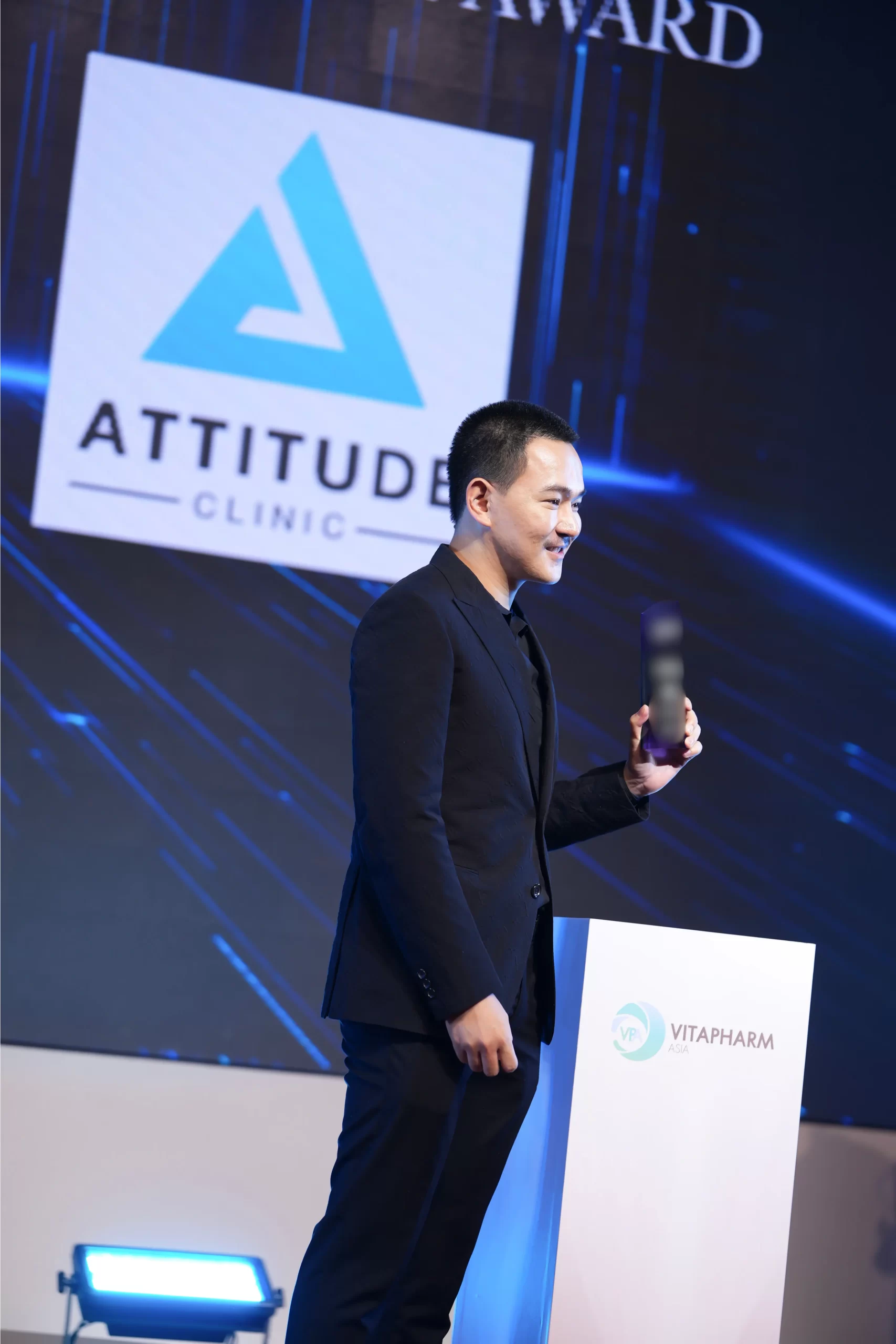 เก็บตกบรรยากาศสุด Exclusive บอสตี๋ และคุณหมอนุ ได้รับเกียรติเข้าร่วมงาน VITAPHARM ASIA AWARDS CEREMONY 2026 & Ejal40 GRAND LAUNCH