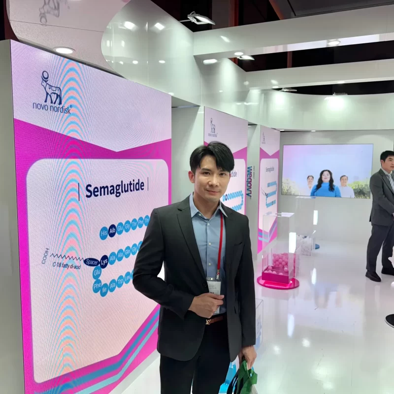 คุณหมอนุ ได้เข้าร่วมงาน ICOMES 2025: International Congress on Obesity and Metabolic Syndrome อัปเดตความรู้และนวัตกรรมใหม่ๆ เรื่องการรักษาโรคอ้วนโดยวิธีทางการแพทย์, ศัลยกรรม และการใช้ยา