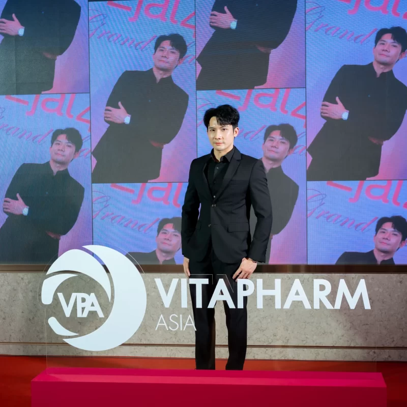 เก็บตกบรรยากาศสุด Exclusive บอสตี๋ และคุณหมอนุ ได้รับเกียรติเข้าร่วมงาน VITAPHARM ASIA AWARDS CEREMONY 2026 & Ejal40 GRAND LAUNCH